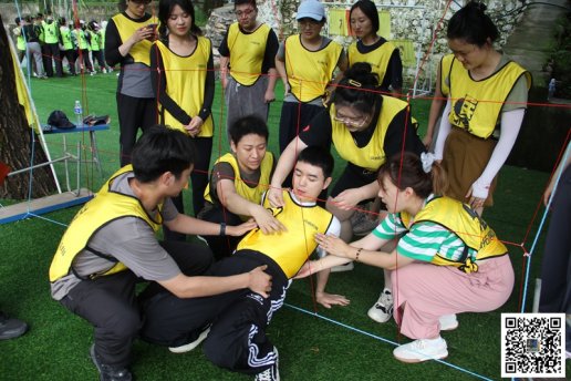 为什么选择野三坡团建网？3 大核心优势总结