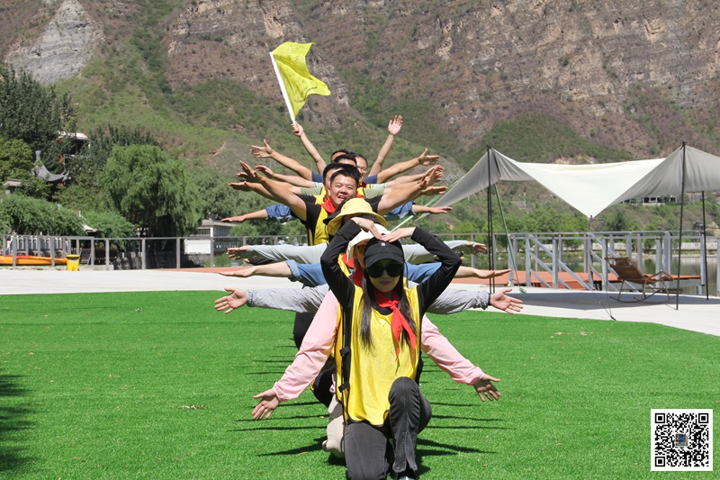 野三坡团建 (10).jpg